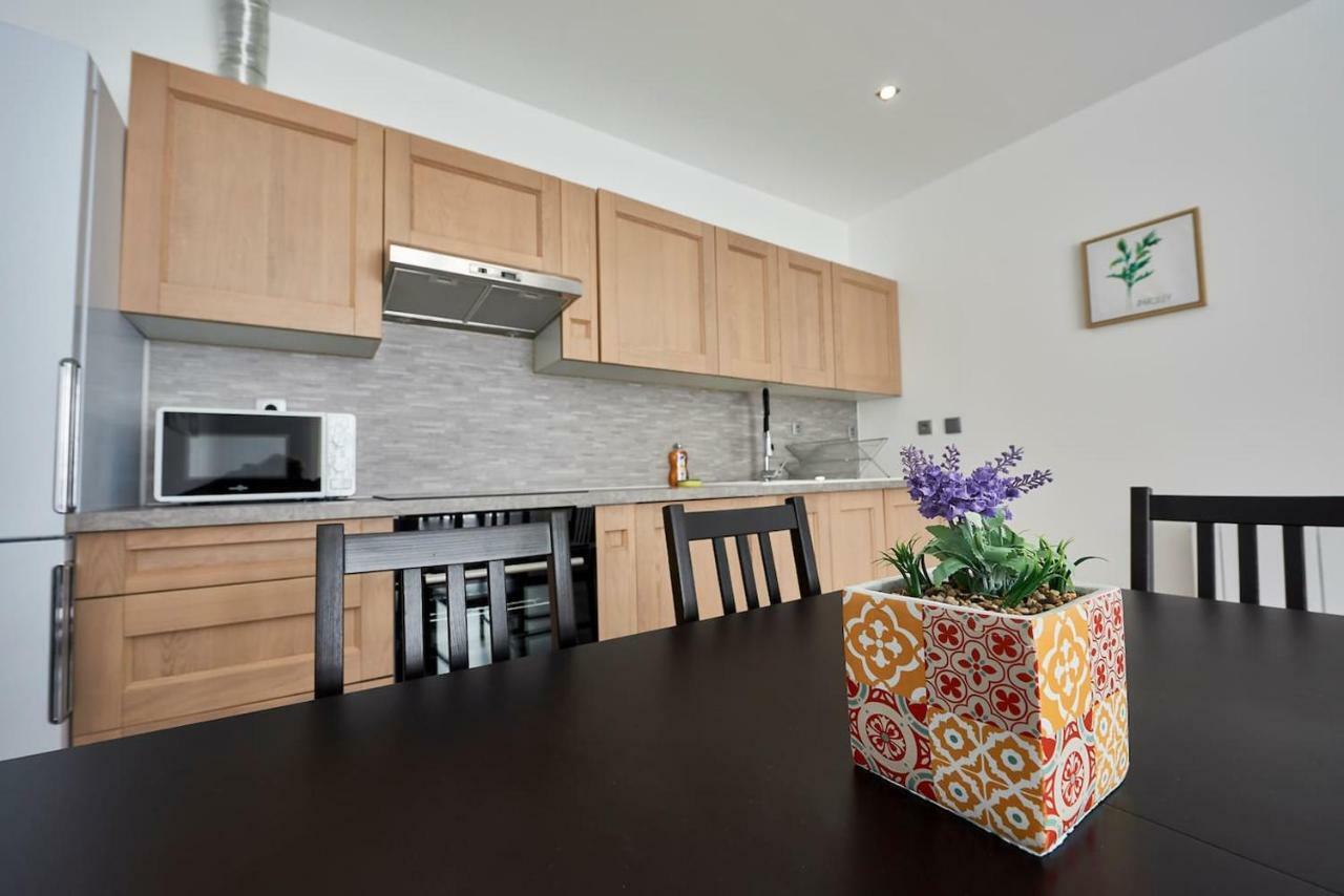 Le Pin  A L'Ombre Du Pin "1" - Ground-Floor T3 Near Disneyland And Paris, 1-6 Guests מראה חיצוני תמונה